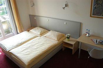 كارلسروه Art Hotel Royal المظهر الخارجي الصورة